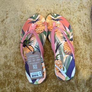 OluKai tropical flip flops W size 9.